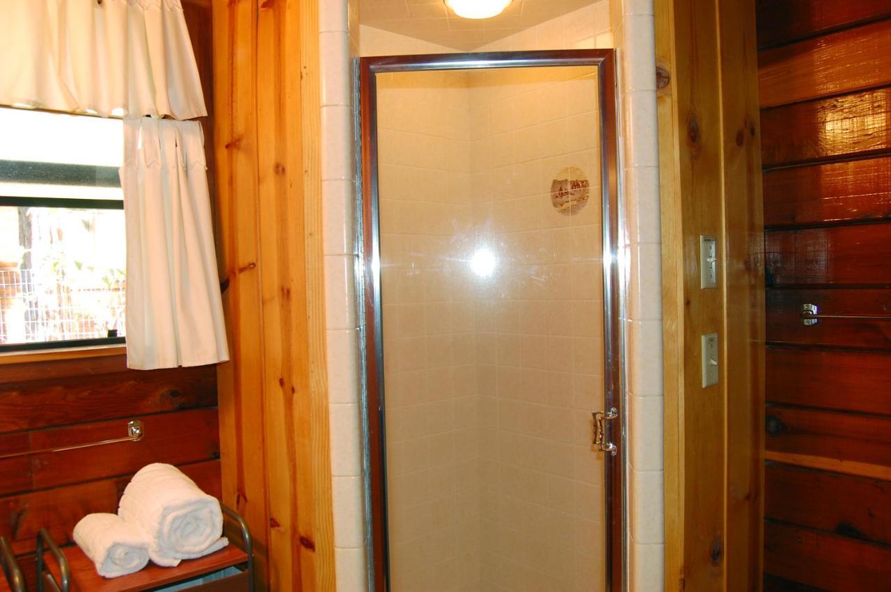Chalet 35 Cubbys Den *